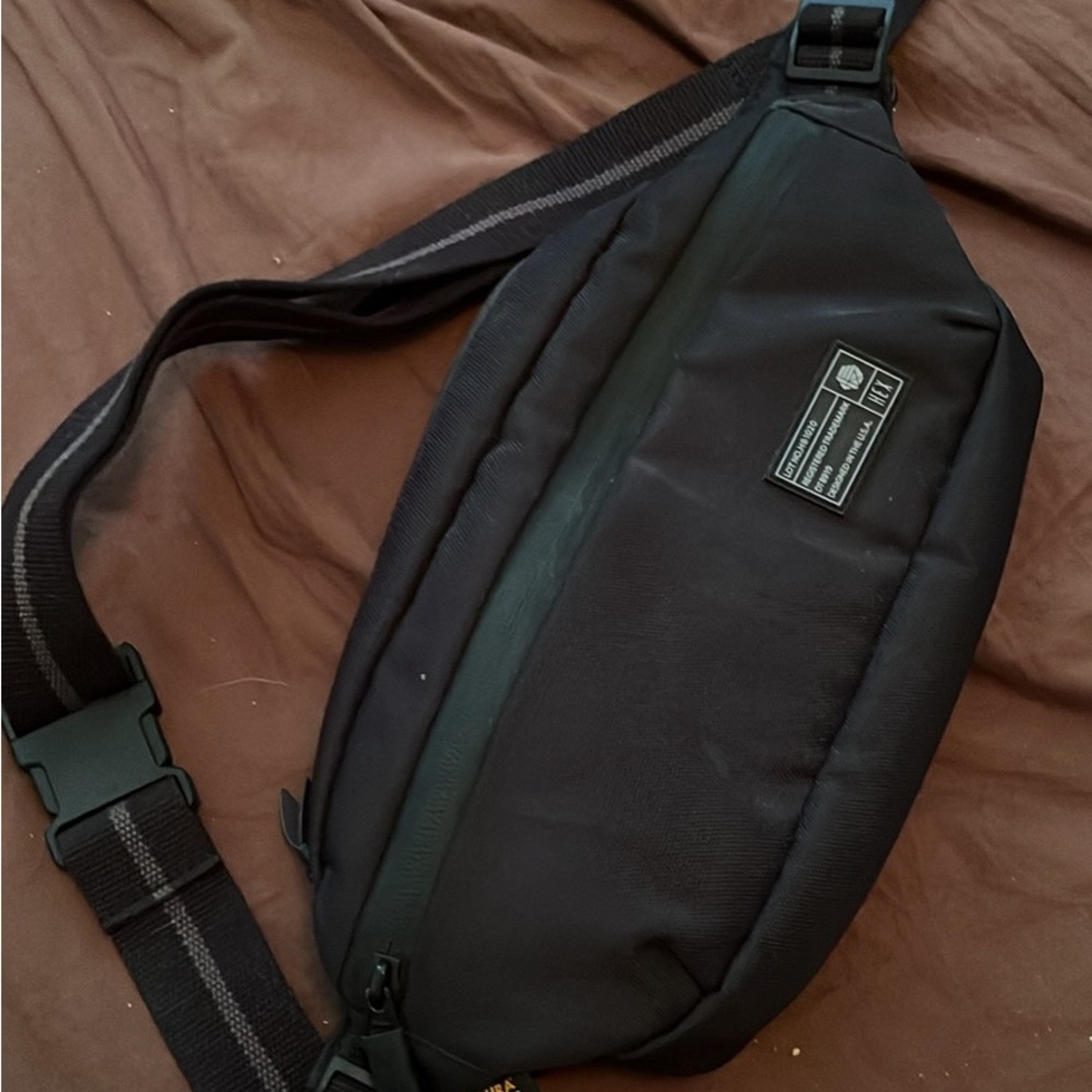 Hex Black Crossbody Bag